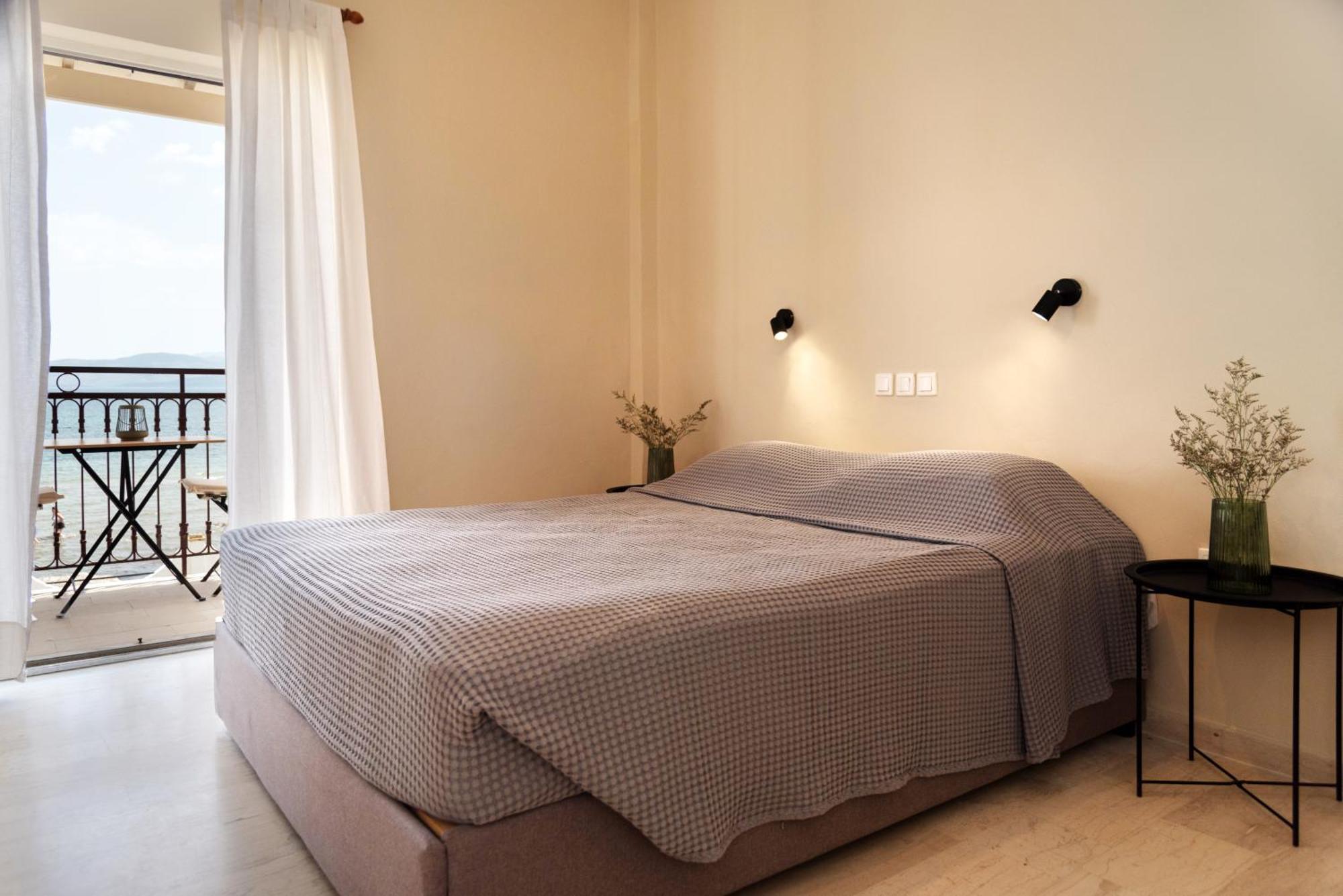 Kamini Apartment *